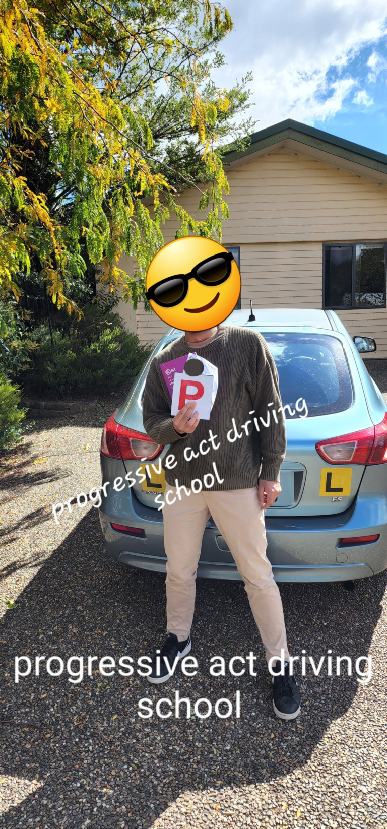 Learner driver with new P plates, Progressive ACT Driving School